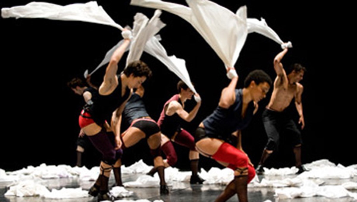 xoreutiko-antartiko-apo-ton-alain-mpufar