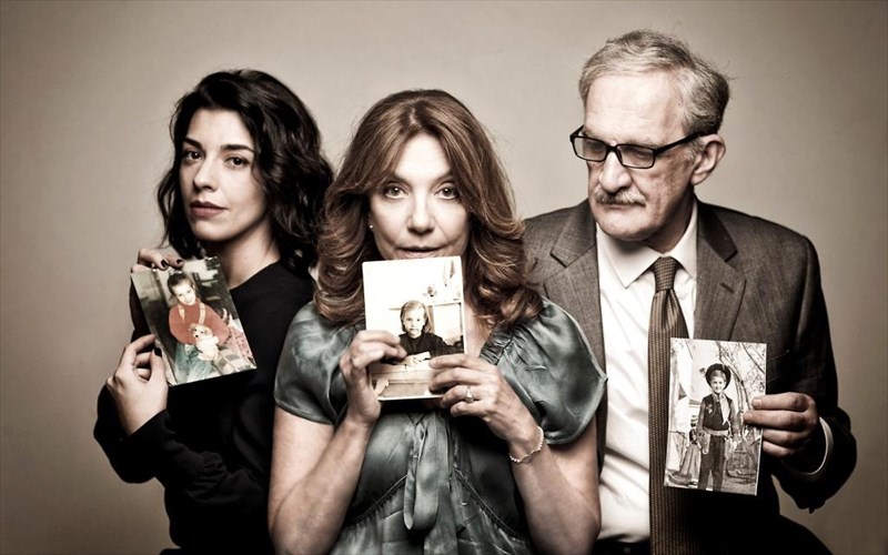 fones-apo-ton-mano-karatzogianni-sto-basilakou