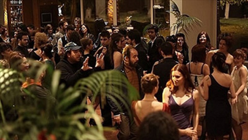 elliniki-protia-sto-kinimatografiko-festibal-karlobi-bari