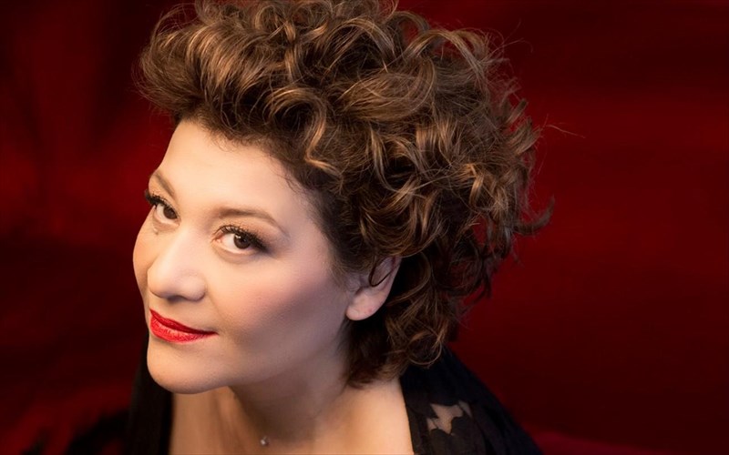 i-megali-sunaulia-tis-giotas-negka-stin-athina