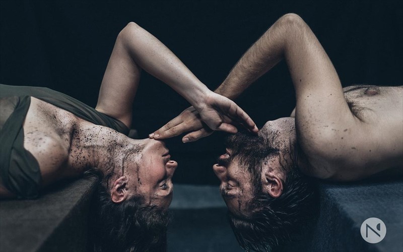 mitropoli-apo-ton-arguri-pantazara-kai-tin-omadas-momentum-sto-sugxrono-theatro