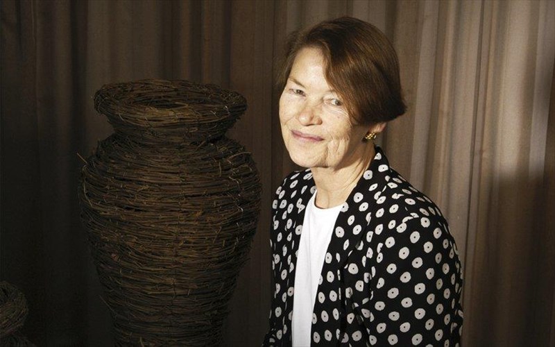 i-glenda-Jackson-ksana-sti-skini-tou-broadway-30-xronia-meta