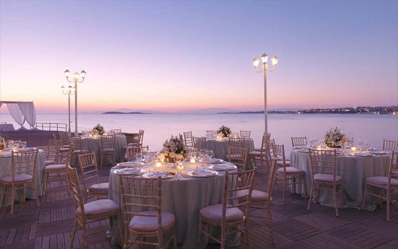 mythos-by-divani-muthikes-geuseis-se-thalassini-aura