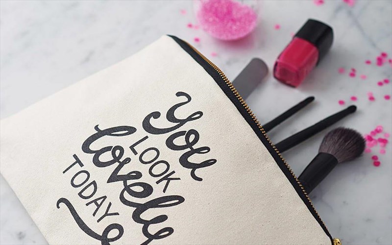 yparxei-teleio-neseser