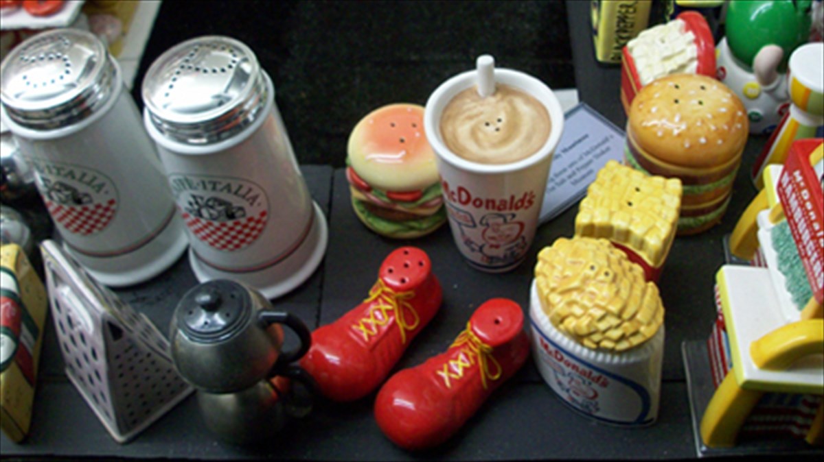 ta-pio-perierga-mouseia-tou-kosmou