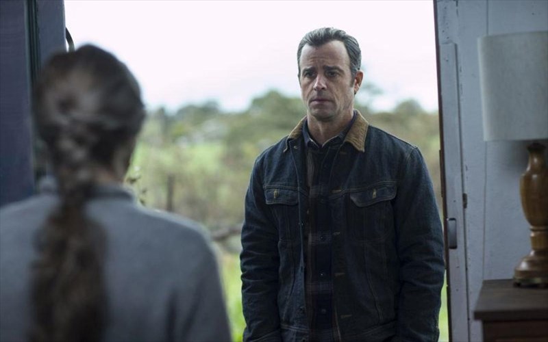 oute-paradeisos-kai-oute-kolasi-to-the-leftovers-xartografise-ti-zoi-pou-kineitai-anamesa-tous