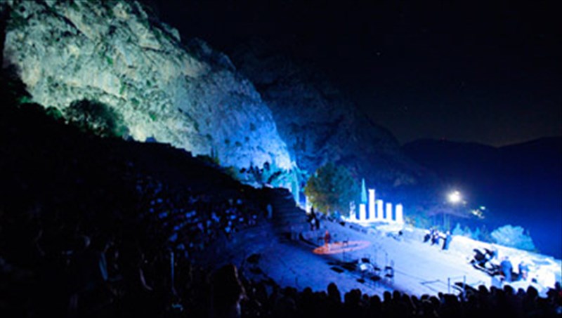 magiki-bradia-sto-kentro-tis-gis