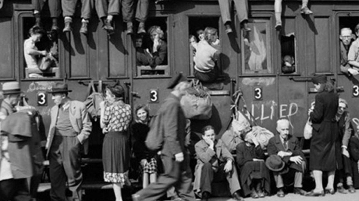 ekthesiakes-mnimes-ton-apantaxou-kserizomenon-tou-20ou-aiona