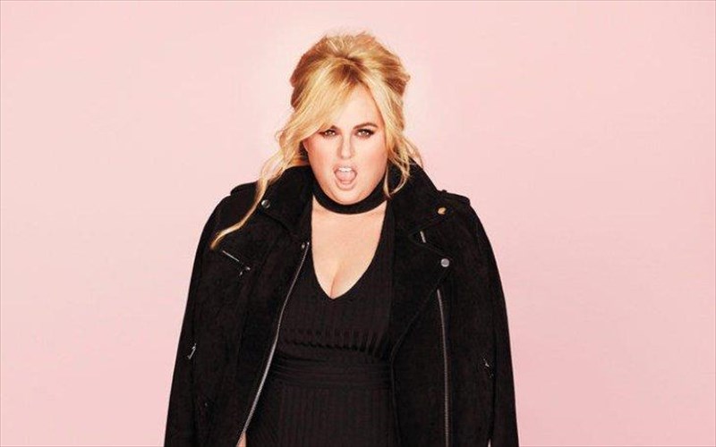 prosexos-seira-plus-size-rouxon-apo-tin-rebel-wilson