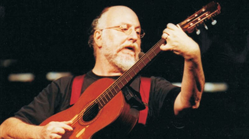 o-dionusis-sabbopoulos-parousiazei-mano-xatzidaki