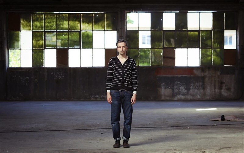 o-aris-serbetalis-kai-oi-apotuximenes-apopeires-aiorisis-sto-ergastirio-mou