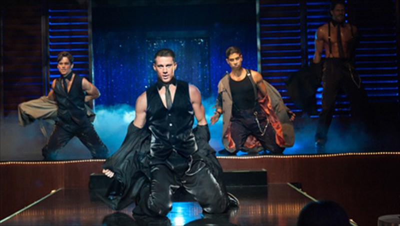 kritiki-tainias-magic-mike