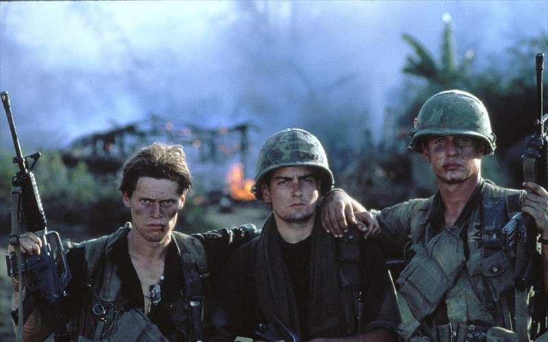 ksana-mazi-meta-apo-31-xronia-oi-protagonistes-tou-platoon