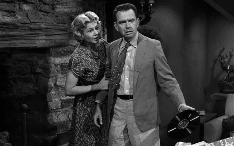 i-thruliki-zoni-tou-lukofotos-ginetai-theatriki-parastasi