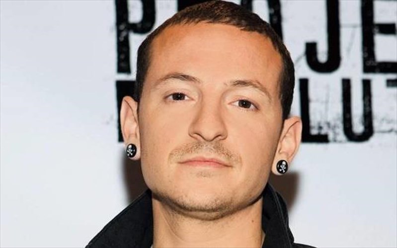 autoktonise-o-tragoudistis-ton-linkin-park-chester-bennington-tragoudistis-ton-linkin-park-chester-bennington