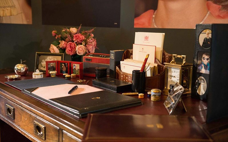 to-grafeio-tis-prigkipissas-ntaiana-20-xronia-meta-ton-thanato-tis