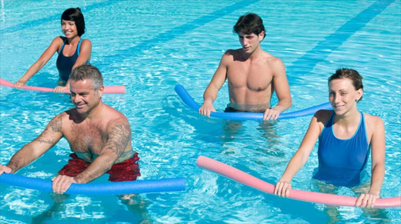 aqua-aerobic-otan-to-nero-gumnazei