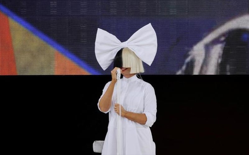 i-sia-mpainei-sto-pneuma-ton-xristougennon