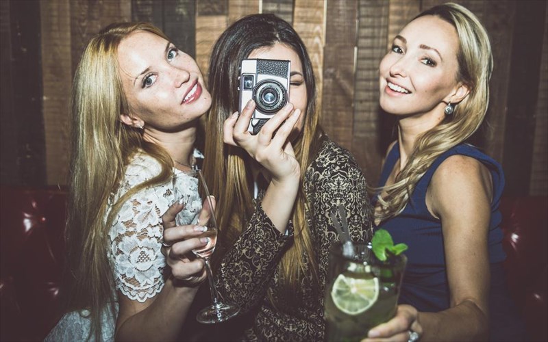 ti-forame-ston-gamo-i-ti-baftisi-se-nisi-ti-baftisi-se-nisi