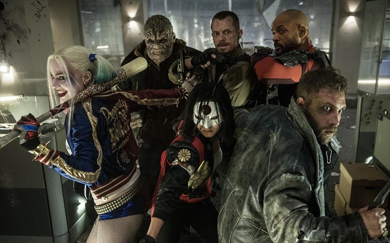 epispeudei-tin-omada-autoktonias-2-i-warner-bros-warner-bros