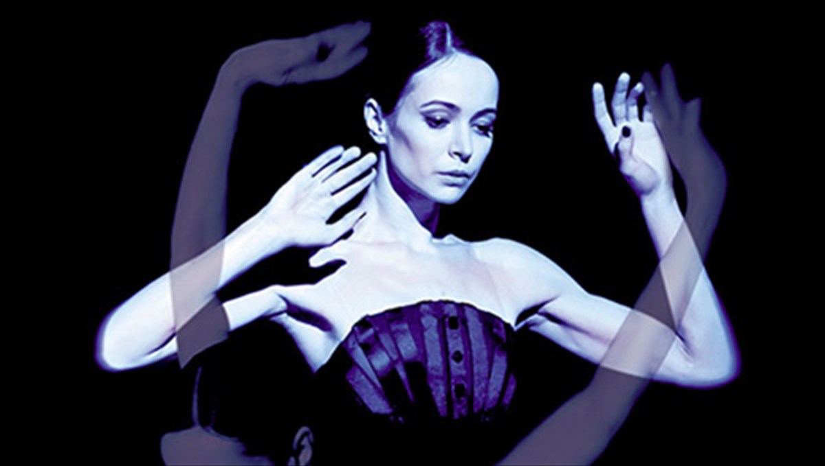 i-thea-tou-xorou-stin-athina