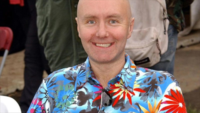 o-suggrafeas-tou-trainspotting-enantia-sto-brabeio-booker