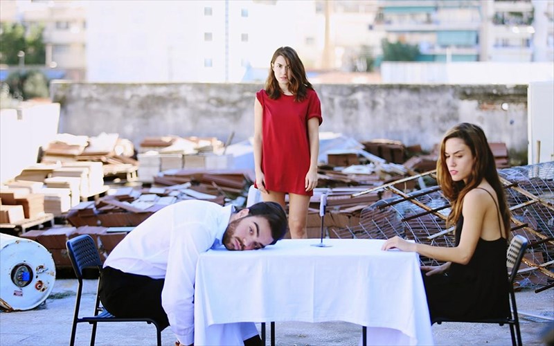 oi-terre-de-semis-epistrefoun-stous-megalous-dromous