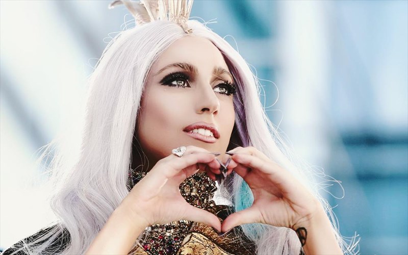 i-lady-gaga-skopeuei-na-kanei-ena-dialeimma-apo-ti-mousiki