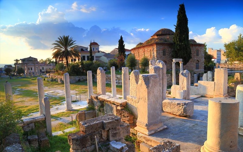 proini-periigisi-gia-olous-stin-arxaia-agora