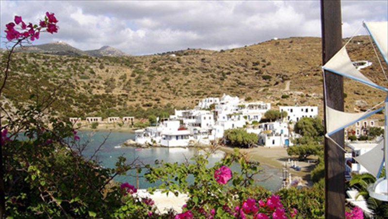 sifnos-authentiki-kukladitiki-mageia