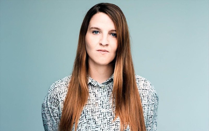 i-helene-hegemann-pisteuei-oti-to-seks-pou-blepoume-sto-sinema-einai-kako