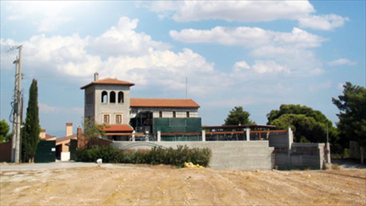 ktima-euxaris-eksairetikes-etiketes-kai-afthono-meraki