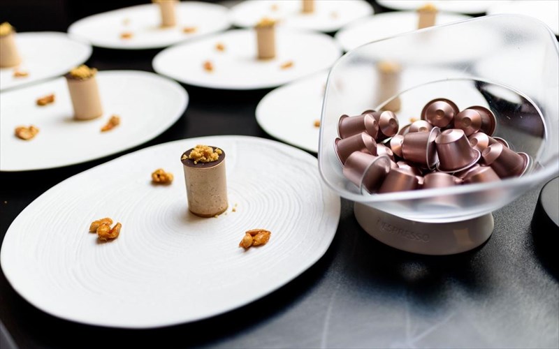 ti-sumbainei-otan-i-upsili-gastronomia-sunanta-ton-kafe-upsili-gastronomia-sunanta-ton-kafe