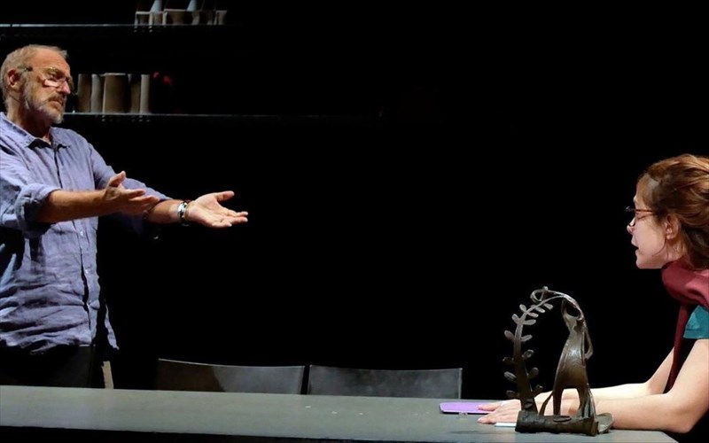 kerdiste-proskliseis-gia-tin-oleanna-sto-olvio