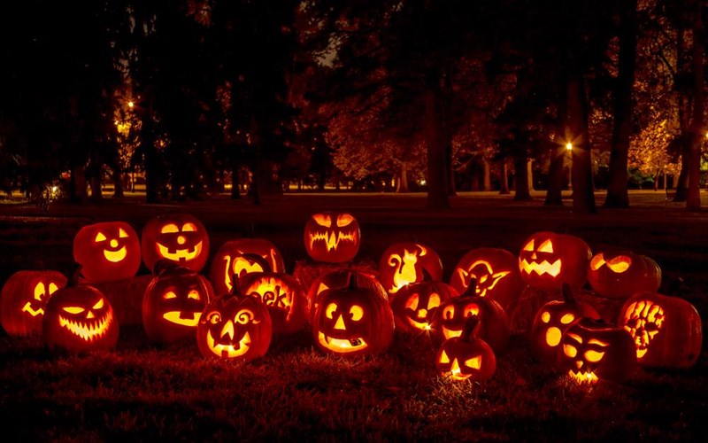 mageutikoi-proorismoi-gia-to-halloween-stin-europi