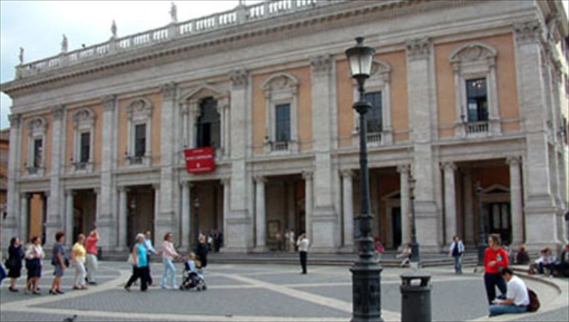 o-ellinikos-politismos-taksideuei-sti-romi