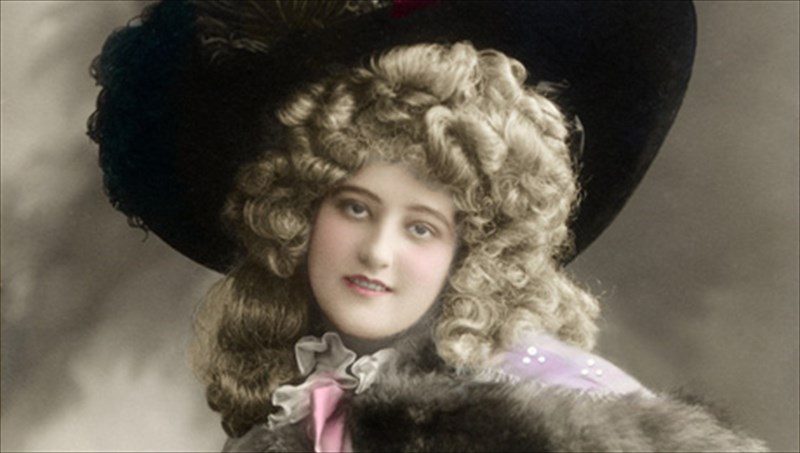 armanteilto-muthistorima-pou-katedafise-ti-biktoriani-ithiki