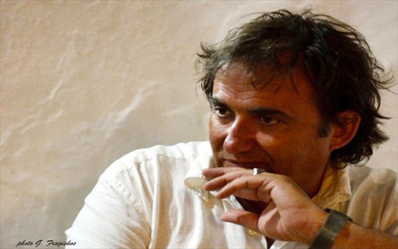 o-loudobikos-ton-anogeion-se-mia-anadromiki-mousiki-parastasi-sto-kremlino