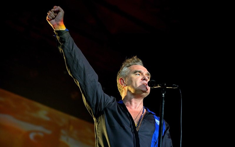 akouste-to-neo-single-tou-morrissey