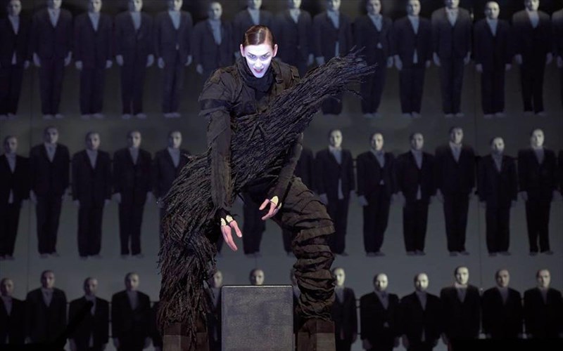 to-theatro-attis-stin-konstantinoupoli-kai-stin-agia-petroupoli