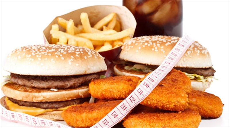 ygieino-junk-food-kai-omos-ginetai