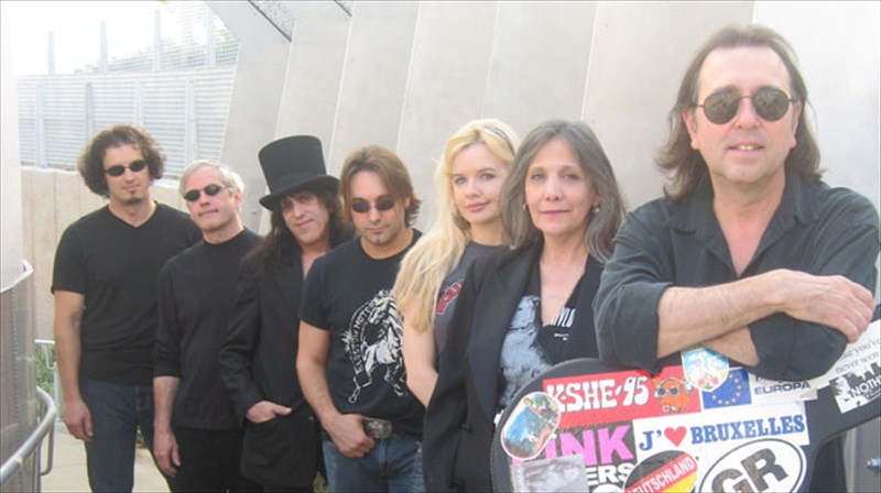 ta-skulia-tou-pavlov-stin-ellada