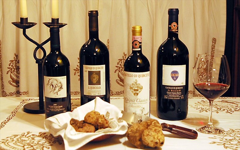 sto-sale-e-pepe-i-leuki-kai-mauri-troufa-kleboun-tin-parastasi-leuki-kai-mauri-troufa-kleboun-tin-parastasi