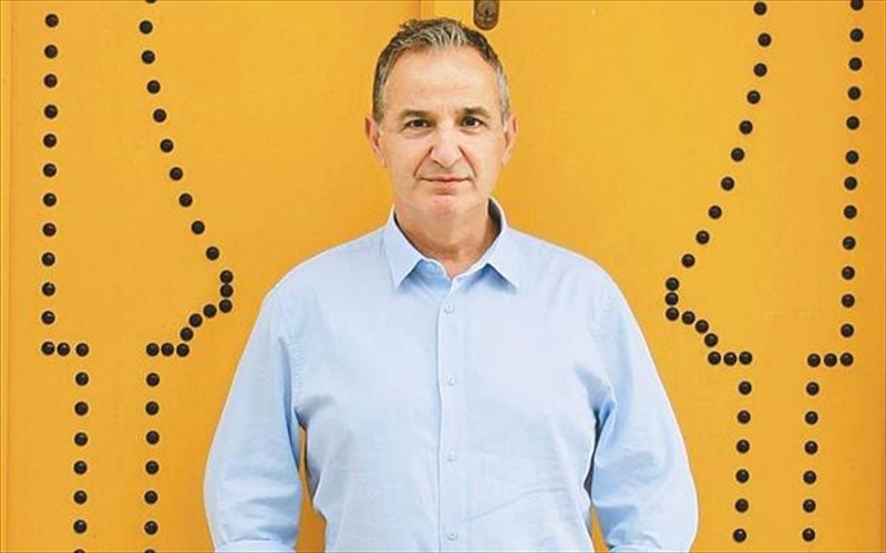 poios-einai-o-theodoros-grigoriadis-pou-kerdise-to-kratiko-brabeio-logotexnias-theodoros-grigoriadis-pou-kerdise-to-kratiko-brabeio-logotexnias