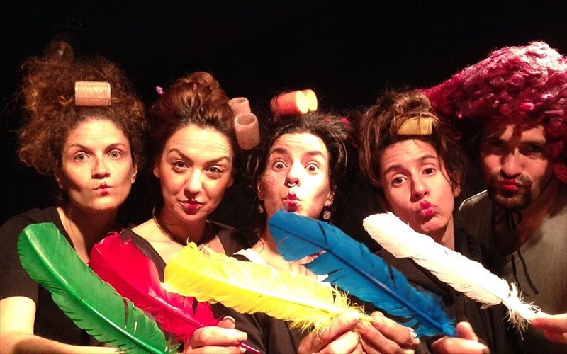 h-theatriki-omada-kofon-me-mpoulgkakof-sto-theatro-stathmos