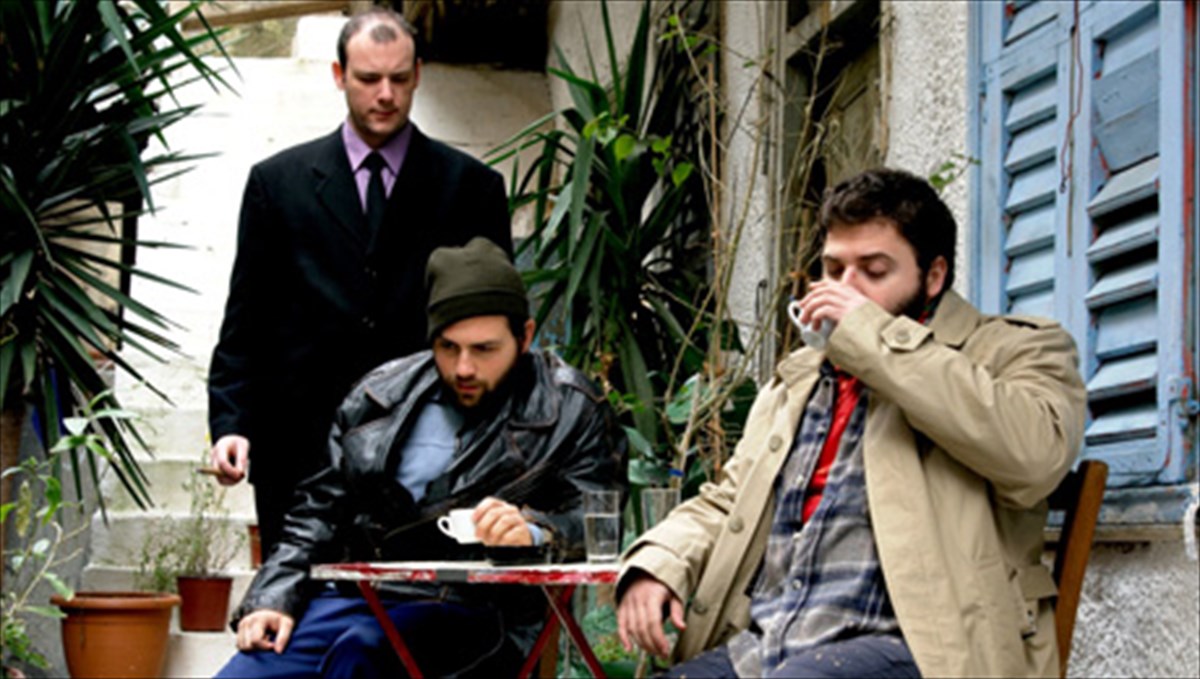 epikairo-oso-pote-to-ergo-oi-ntantades-tou-gskourti