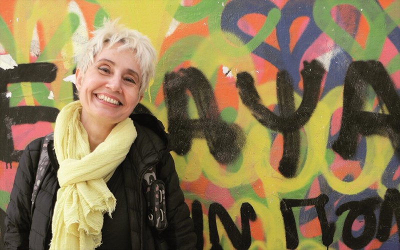 i-sofia-nikolaidou-mas-thumizei-poio-einai-to-sosto-doro-gia-ta-paidia