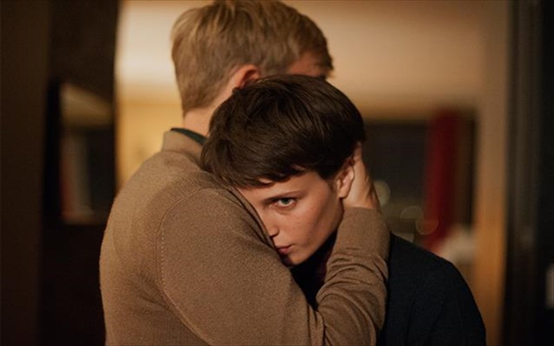 o-diplos-erastis-kerdiste-proskliseis-gia-ti-nea-tainia-tou-françoisozon