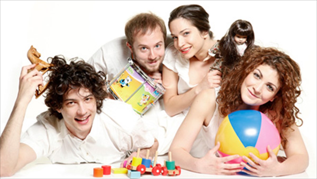 o-trelantonis-tis-pinelopis-delta-sto-akropol