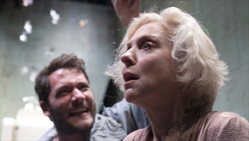 i-natalia-tsaliki-gia-deuteri-xronia-ston-gualino-kosmo